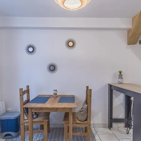 Le Secret Du Bouchon - Calme Et Cosy - Patio Appartement *