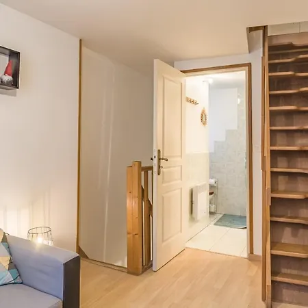 Le Secret Du Bouchon - Calme Et Cosy - Patio Appartement Troyes